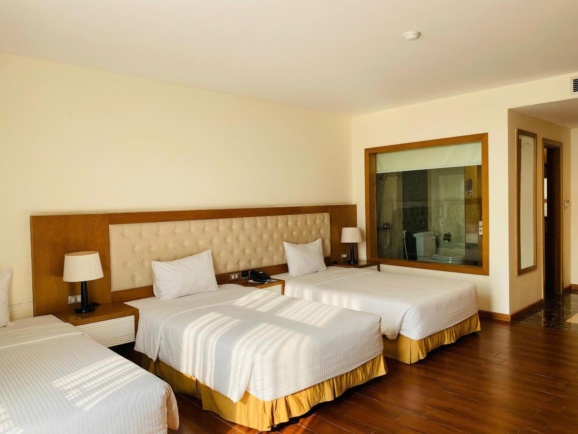 Muong Thanh Cua Dong Hotel Vinh Kültér fotó